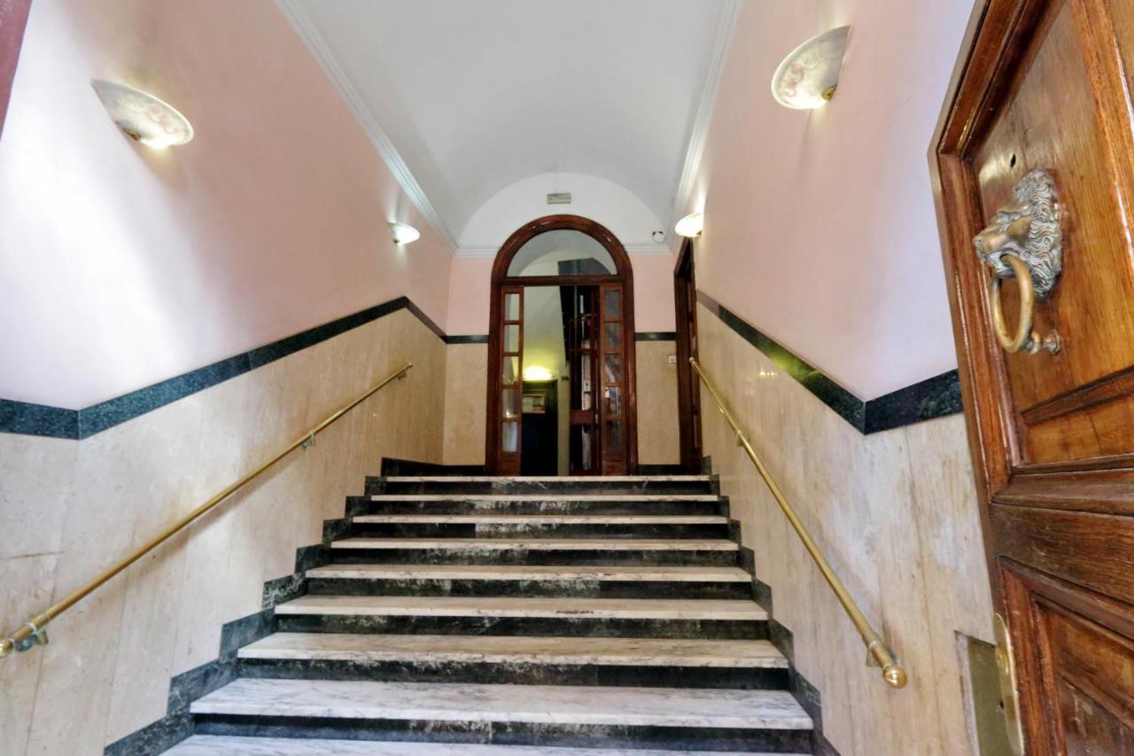 Relais Aquarium Bed & Breakfast Rome